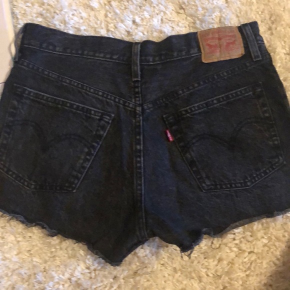 Shorts - Picture 2 of 3